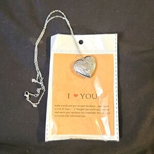 Silver Locket Heart ❤️ Necklace brand new.